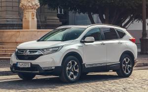 Honda CR-V Hybrid 2018 года